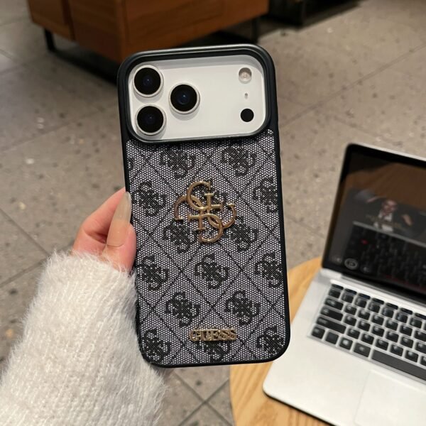 Guess Monogram Premium Case for iPhone - Figura 3